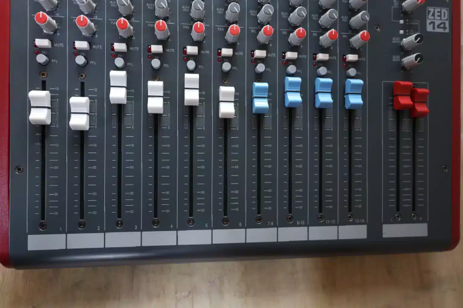 Allen & Heath ZED 14 USB interface