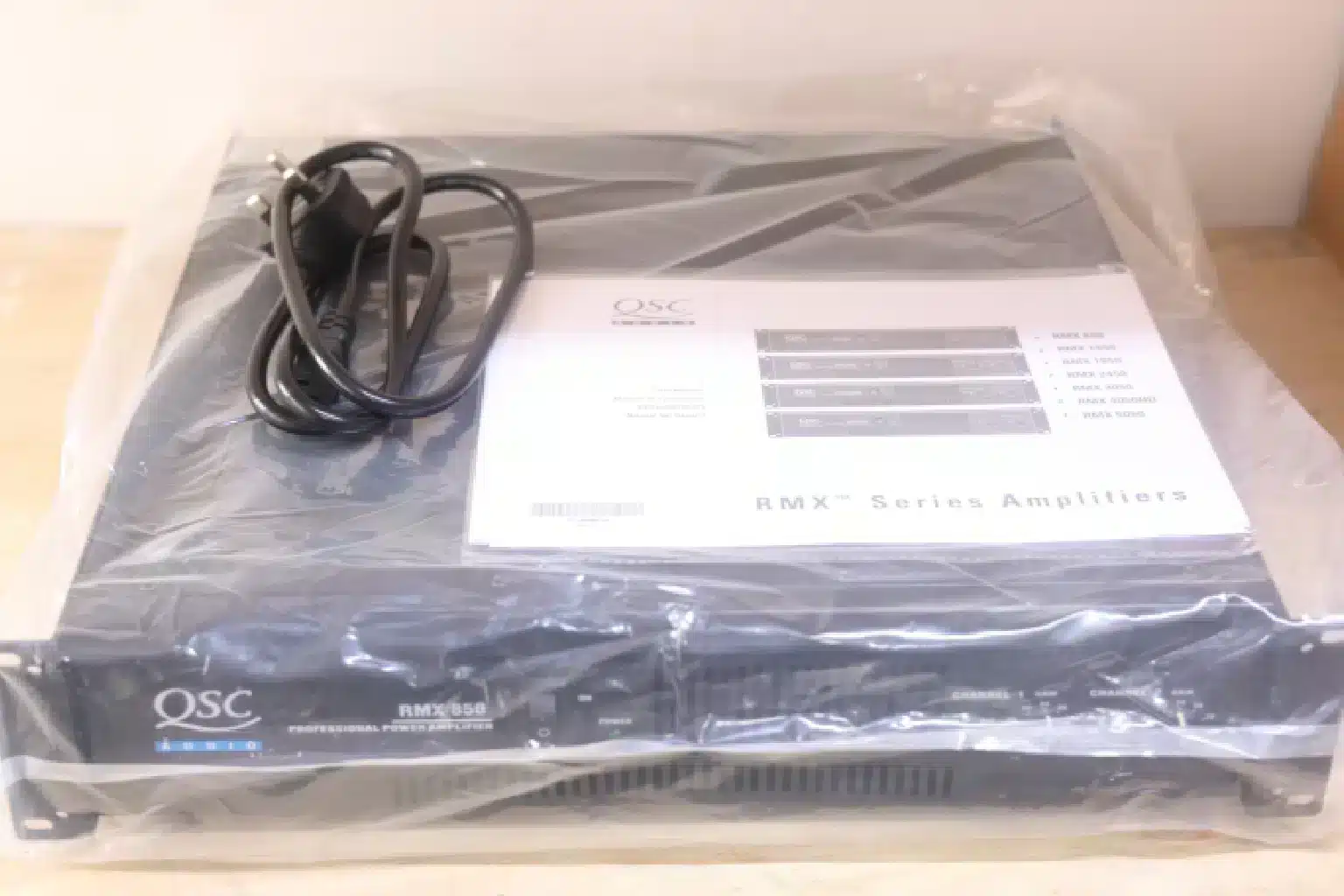 QSC RMX 850 for live sound