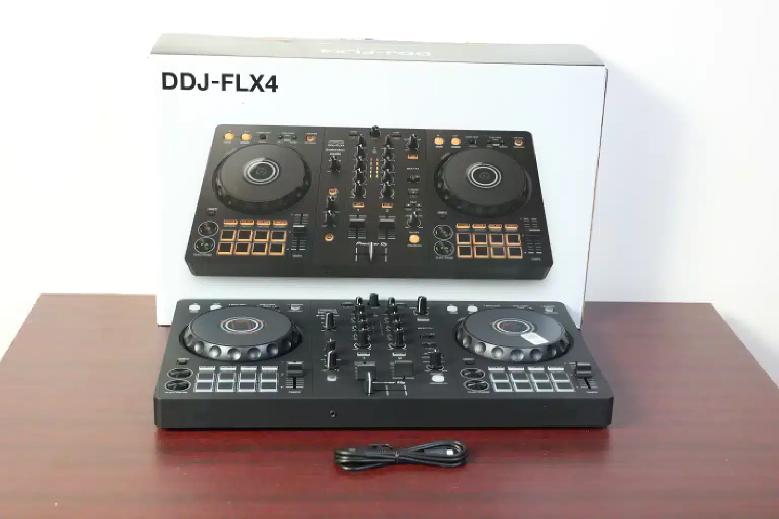 Pioneer DDJ-Rev1 compatibility