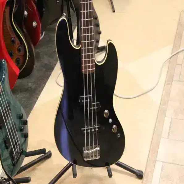 Fender 4 string Jazz bass guitar