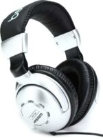 Behringer HPS 3000
