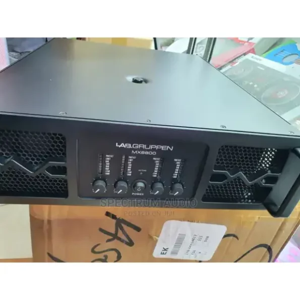 Lab Gruppen MX8800