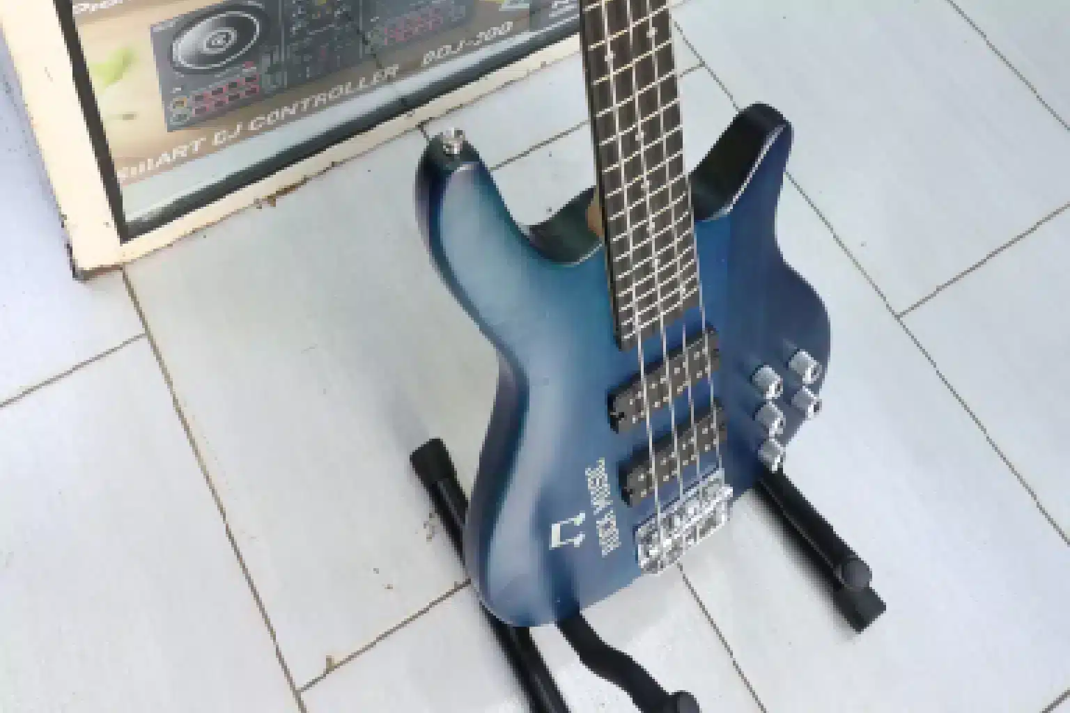 Guitar shops in Nairobi