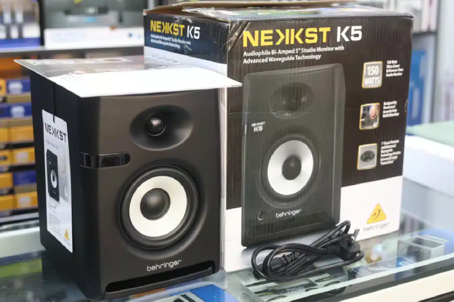 Behringer 