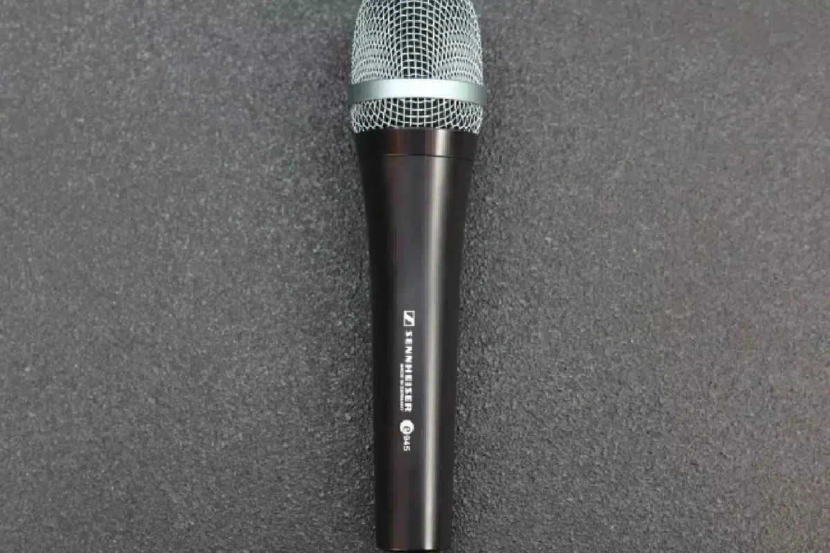Supercardioid microphone