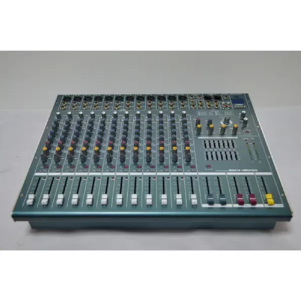 Soundcraft smx 1200 D
