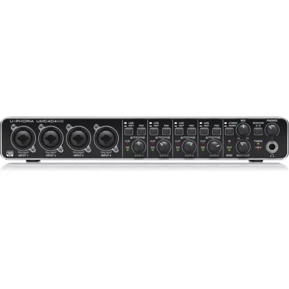 Behringer UMC 404