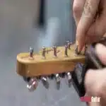 electric guitar strings