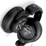 Behringer HPX 6000 isolation