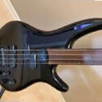 Ibanez Soundgear 4-string bass