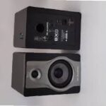 M-Audio BX6 Carbon vs Yamaha HS8