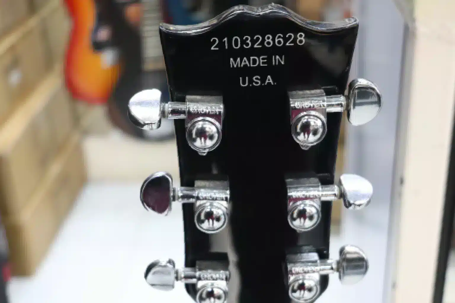 vintage Gibson jazz guitar