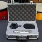 Large-diaphragm condenser mic