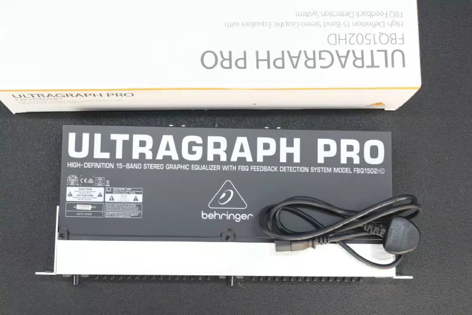 behringer fbq1502hd processor 