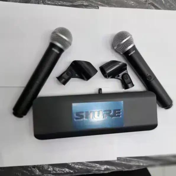 Shure 828