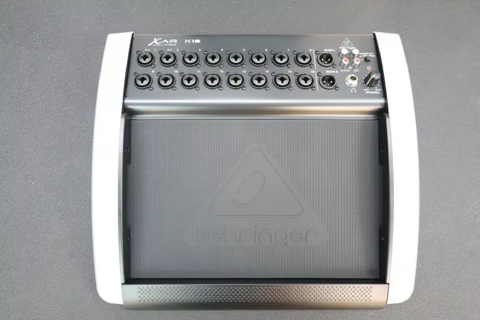 Behringer XR18 Kenya