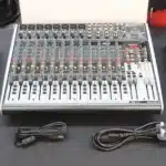 Behringer Xenyx X2222USB mixer