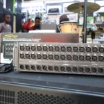 behringer s32 32-input