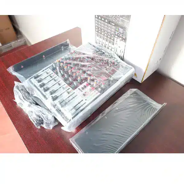 Behringer Xenyx 802S for live performances,