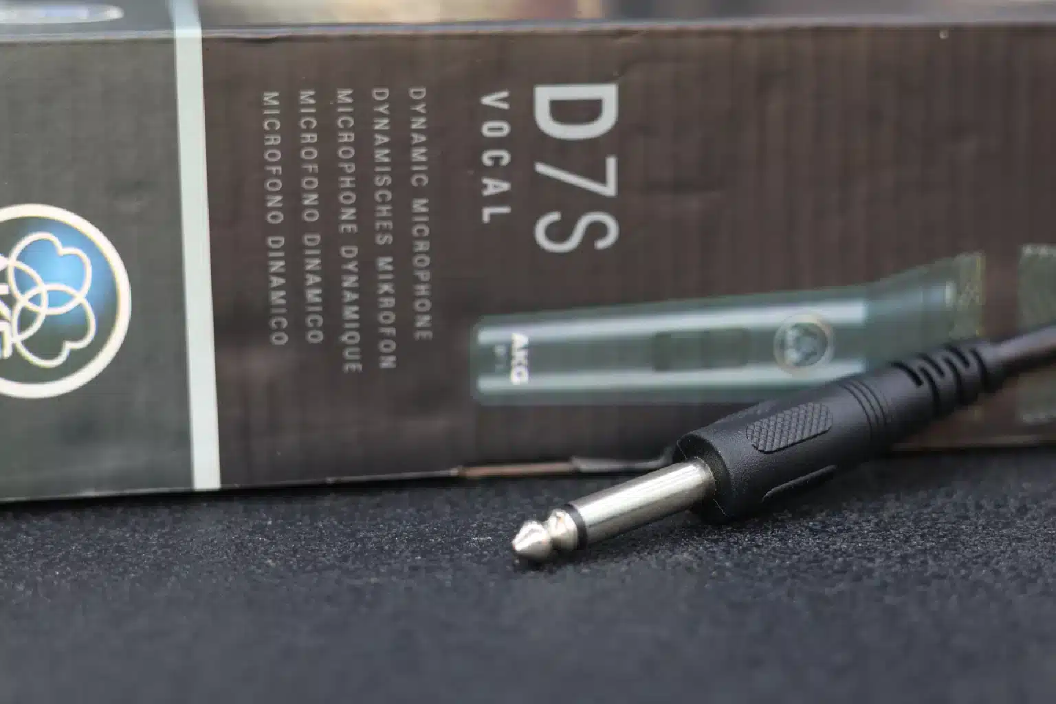 Vocal microphone