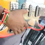 6-string guitar