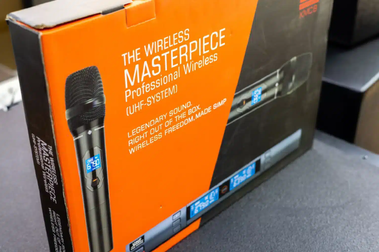 JBL KMC 8 price
