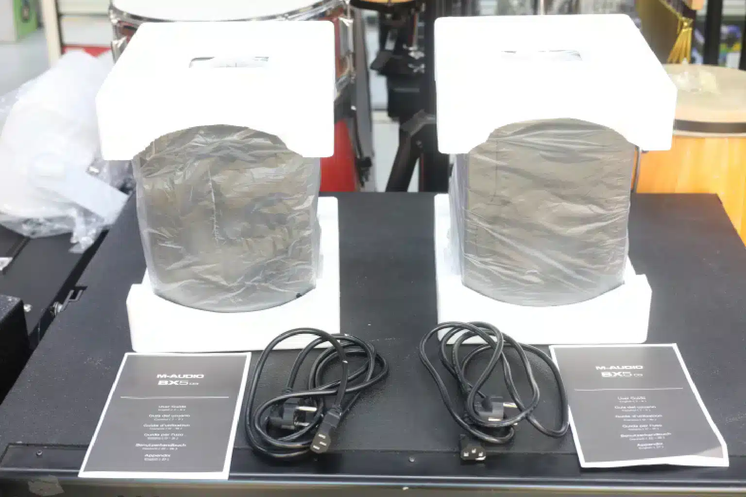 M-Audio BX5 D3 unboxing