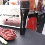 Microphone