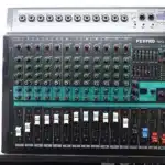12 channel mixer features