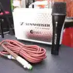 dynamic cardioid microphone