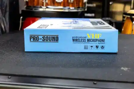 wireless VHF microphone 