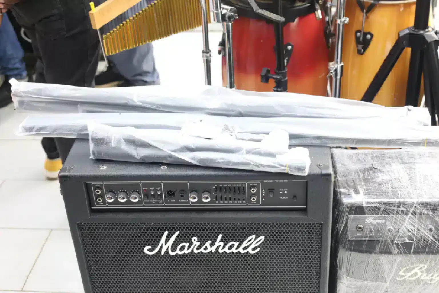 IS-622B keyboard stand durability