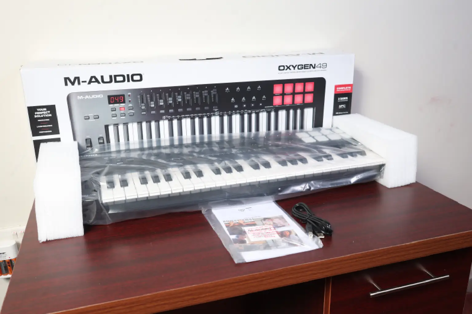 M-Audio Oxygen 49 MIDI Controller