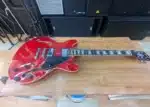 semi hollow guitar