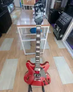 Gibson Solo Guitar