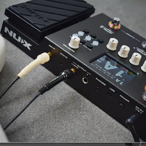 NUX MG-400