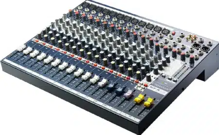 Soundcraft EFX 8 performance