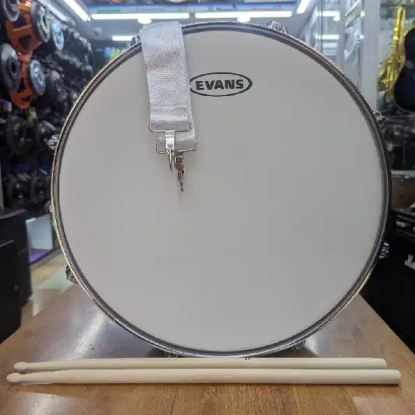 Tama snare drums