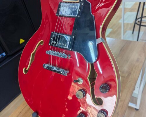 Gibson Solo semi-hollow guitar shops Nairobi
